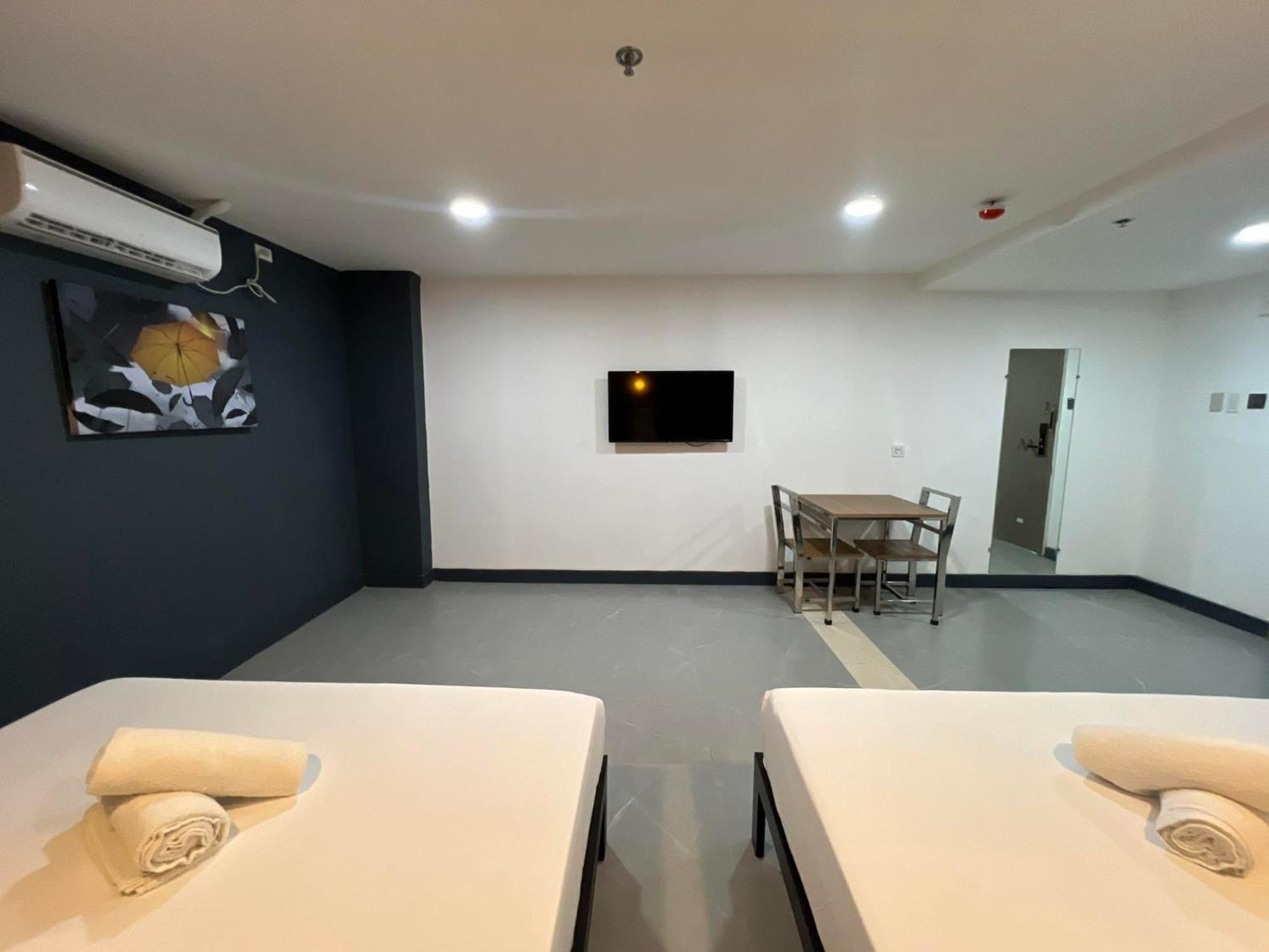 Maine City Residences Tramo Pasay Buitenkant foto